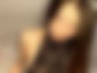 Live cam show with VennieSotolongo - Cute on Dare Cams