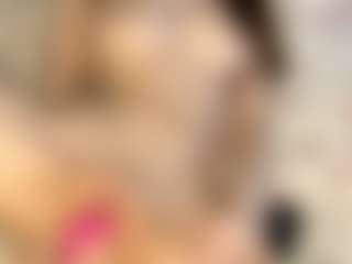 Live cam show with VennieSotolongo - Public on liverealitysex.com