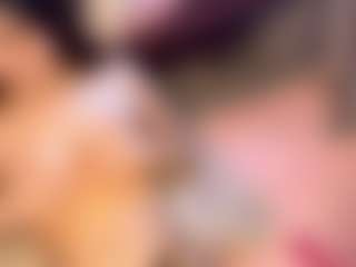 Live cam show with VennieSotolongo - Yoga on AdultVida.com