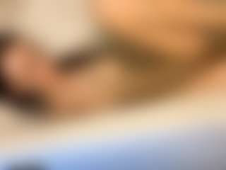 Live cam show with VennieSotolongo - Blue Eyes on Soda Cam