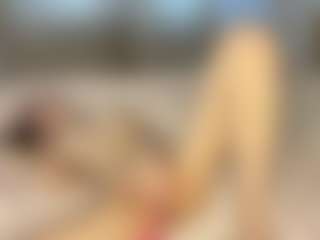 Live cam show with VennieSotolongo - Yoga on StripNow