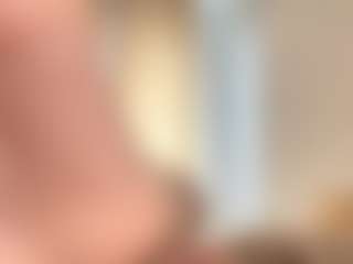 Live cam show with VennieSotolongo - Camel Toe on Camsoda
