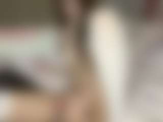 Live cam show with VennieSotolongo - Average on Streamer API