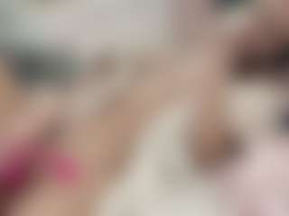 Live cam show with VennieSotolongo - Sweet on liverealitysex.com