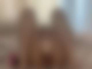 VennieSotolongo's Live Sex Cam Show