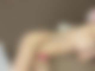 Live cam show with VennieSotolongo - Yoga on Camsoda
