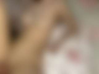 Live cam show with VennieSotolongo - Full Nudity on StripNow