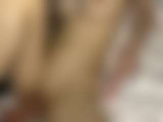 Live cam show with VennieSotolongo - Cute on Dolls Live
