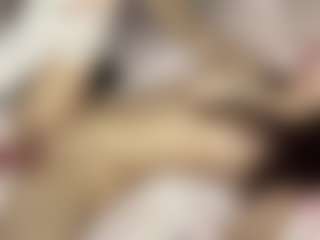 Live cam show with VennieSotolongo - Sweet on xDating