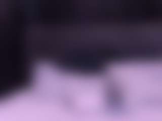 Live cam show with yulieth-x - Hazel Eyes on Big Tits