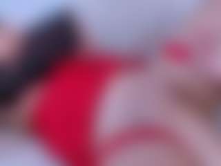 Live cam show with yulieth-x - Shaved Pussy on Camsoda