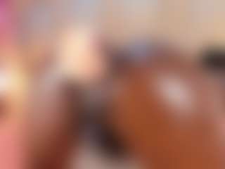 Live cam show with Zhayabarkas - Skinny on dropp.cam
