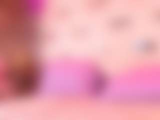 Live cam show with Zhayabarkas - Oil on AdultVida.com