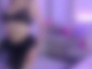 BlondyLi's Live Sex Cam Show