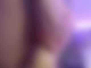 BlondyLi's Live Sex Cam Show
