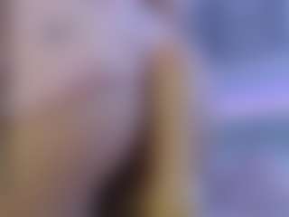 Live cam show with BlondyLi - Panties on live18s.com