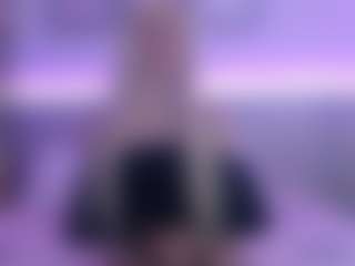 BlondyLi's Live Sex Cam Show