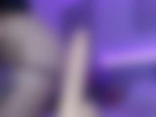 BlondyLi's Live Sex Cam Show