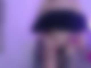 BlondyLi's Live Sex Cam Show