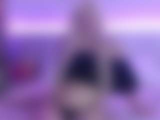 BlondyLi's Live Sex Cam Show