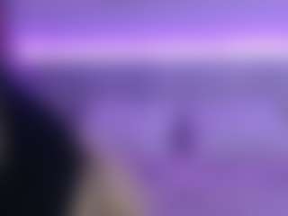 BlondyLi's Live Sex Cam Show