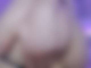 BlondyLi's Live Sex Cam Show
