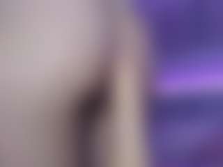 BlondyLi's Live Sex Cam Show