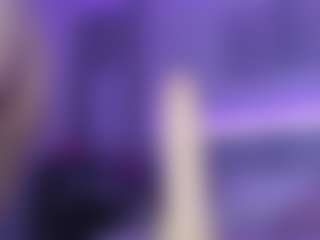 BlondyLi's Live Sex Cam Show