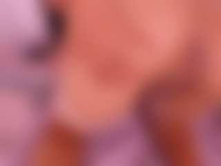 Live cam show with cristalxht - Ass Bouncing on Fit Hotties