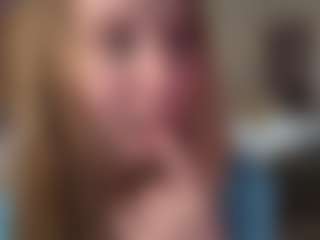 Live cam show with Elve-Vesper - Blue Eyes on madthumbs