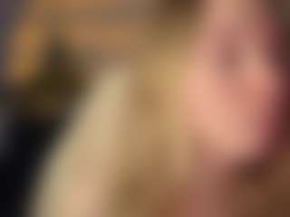 Live cam show with Elve-Vesper - Butt Plug on sexylive.show