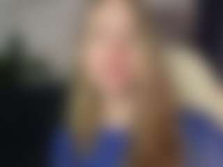 Live cam show with Elve-Vesper - Butt Plug on Big Tits