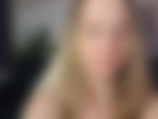 Live cam show with Elve-Vesper - Blue Eyes on Camsoda