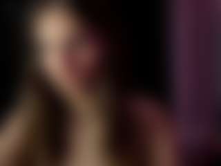 Live cam show with KishaSchindeldecke - Athletic Cum on livesexfox.com