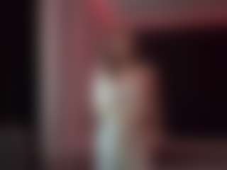 Live cam show with KishaSchindeldecke - Twerk Young Adult on CamClone