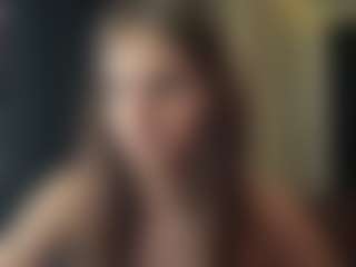 Live cam show with KishaSchindeldecke - Asshole Brown Hair on Camiplay Live