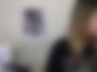 Live cam show with Mira - Cute on TeamSkeetLive