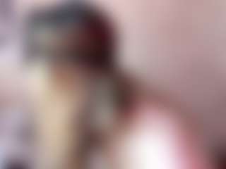 Mira's Live Sex Cam Show