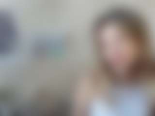 Live cam show with Mira - Skinny on hotwifechat.live