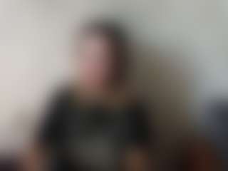 Live cam show with Mira - Camel Toe on madthumbs