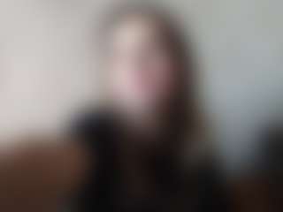 Live cam show with Mira - Cute on madthumbs