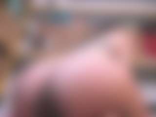 Live cam show with MeganSpencerr - Mature on crypto-cams