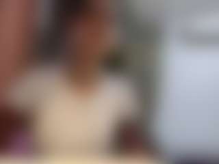 Live cam show with MoiraHaybarger - Brown Hair on Milfs Live