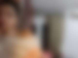 Live cam show with MoiraHaybarger - Doggy Style on Instabang