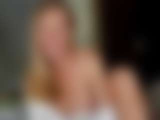 Live cam show with murmur-kati - Striptease MILF on eurowanks.com