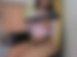 Live cam show with NadiaKarim - Dildo on Fapmatic.com