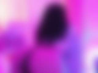Live cam show with NadiaKarim - Striptease on Instabang