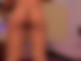 NadiaKarim's Live Sex Cam Show
