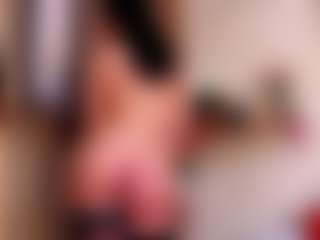 Rania's Live Sex Cam Show