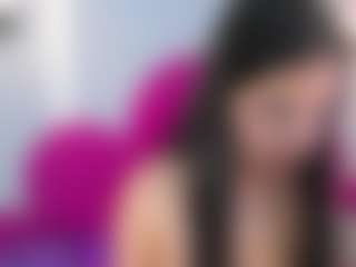 Live cam show with Raven-loove - Drinking on alttransgirls